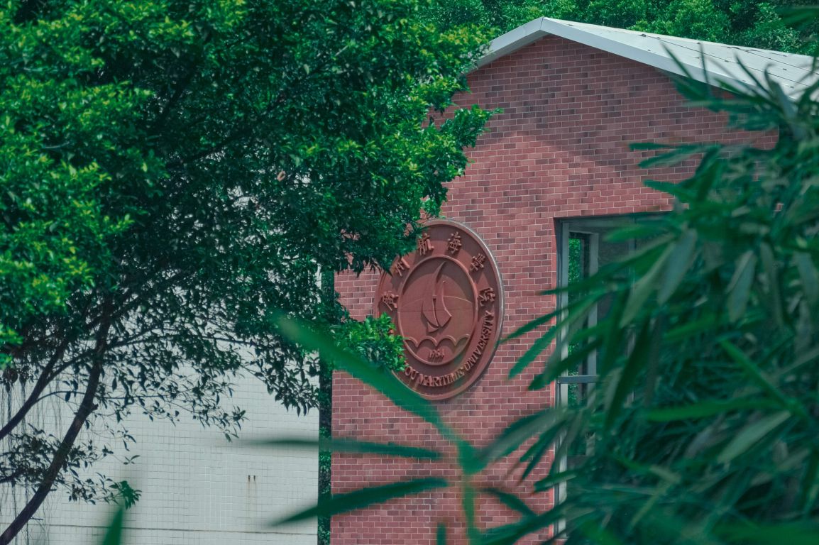 2B509B7AFA0BAECB5E3A14191E2_69396C34_2E8E8