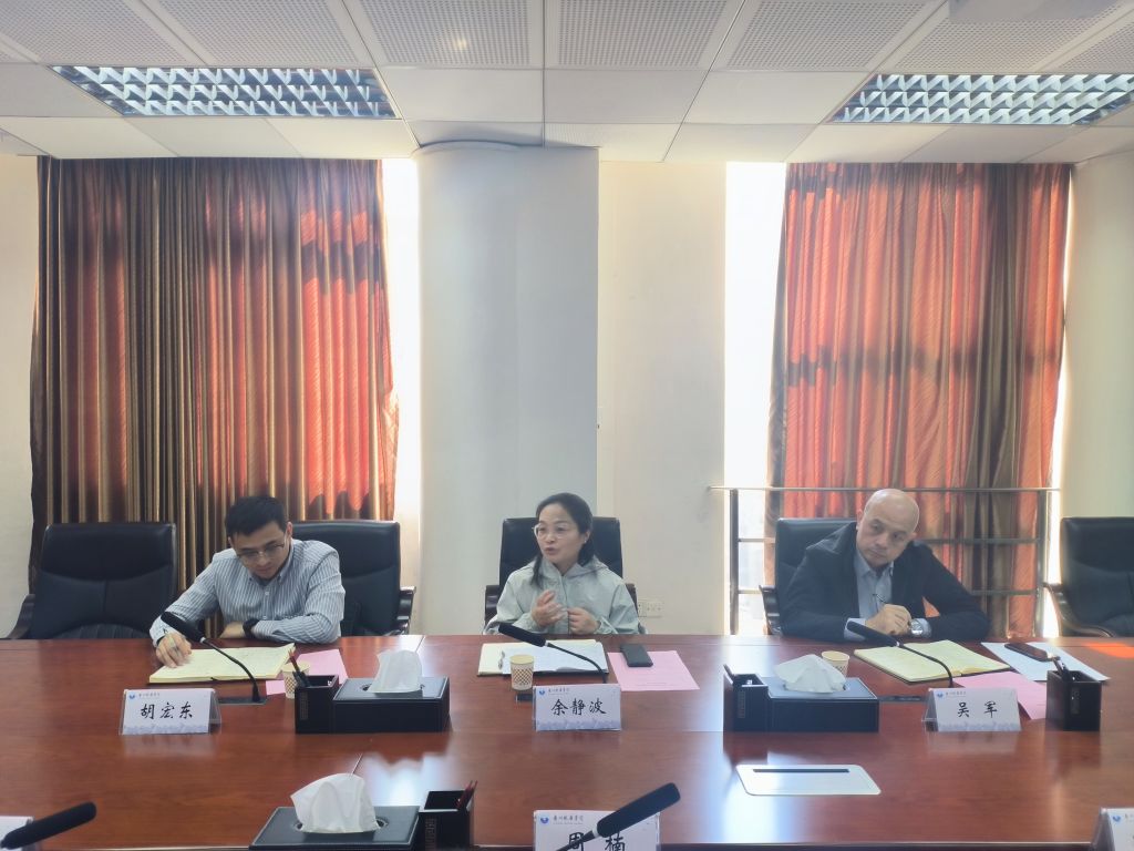 5E01AB216E3E8A609152FF5E372_E09B41D9_1B1F8