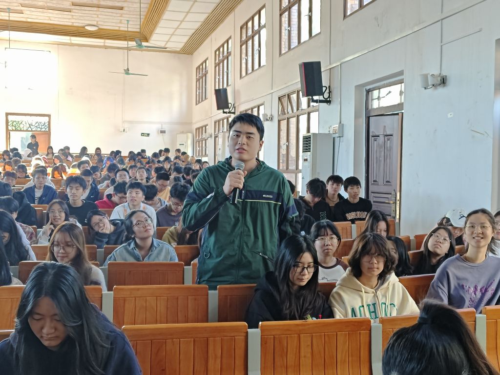 9A5AA2E41AB3BB12C56FC8B0E88_D7302EA5_224F9