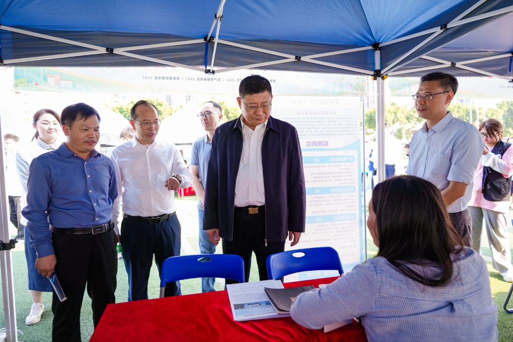 406C4D7342773FF8E0D7B278155_F115451B_1A580 406C4D7342773FF8E0D7B278155_F115451B_1A580