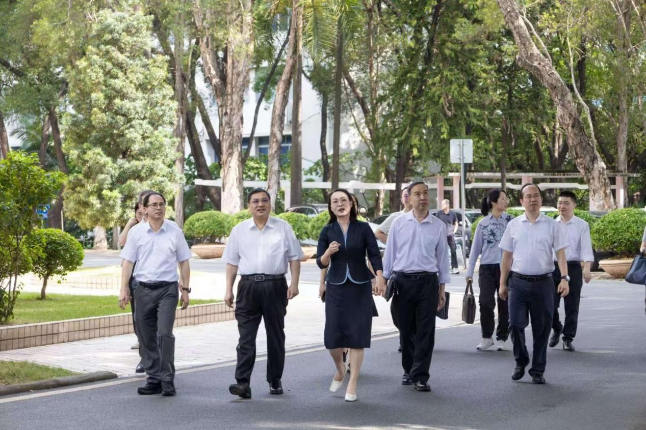 A6EA9FACA50D910A137FA4EAA5A_D77727AF_45FB3