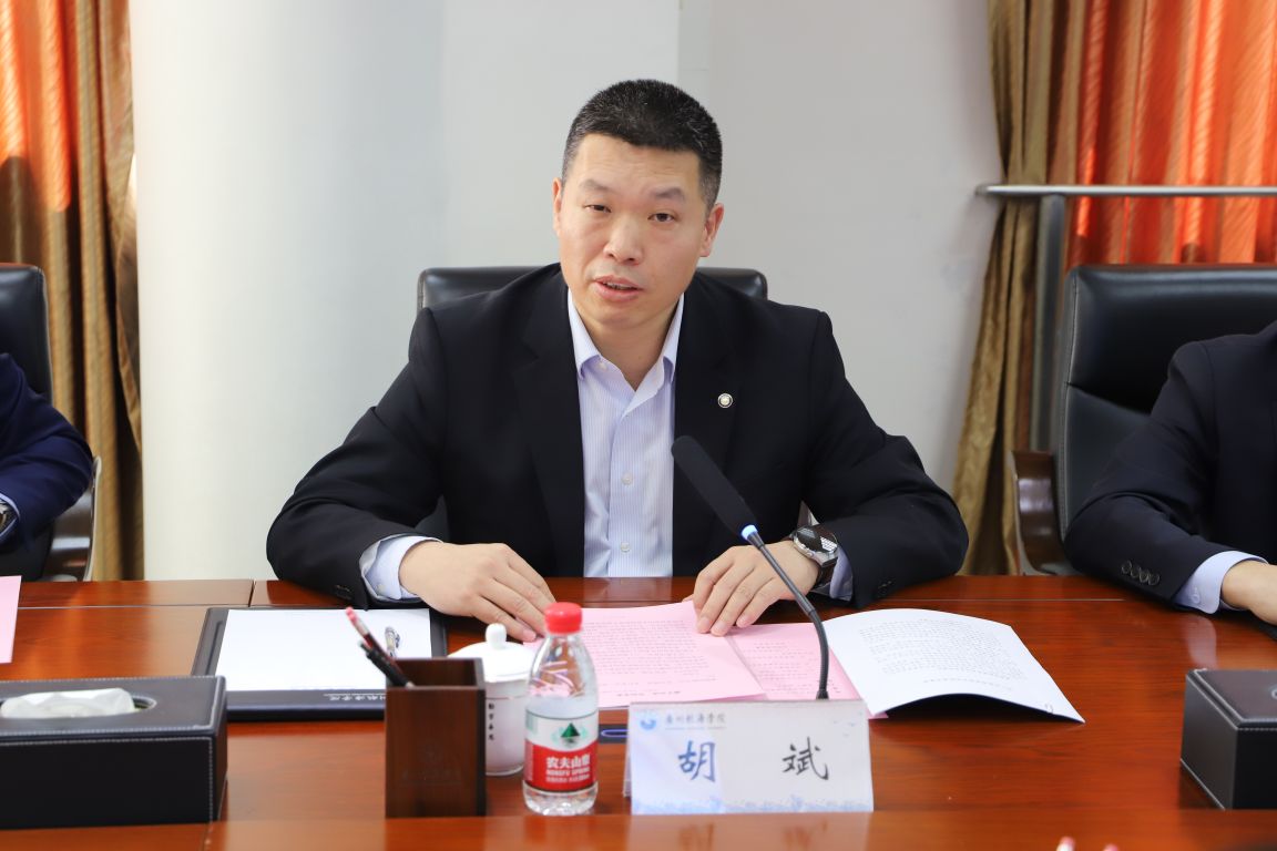 FA79BB34E123690F037B36FE28C_2B476D50_154D2 FA79BB34E123690F037B36FE28C_2B476D50_154D2