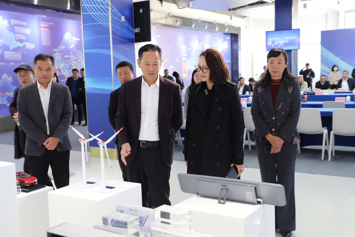 E4B9A92BA7B99A10F05F6A7CBF3_05042F78_1AE0C