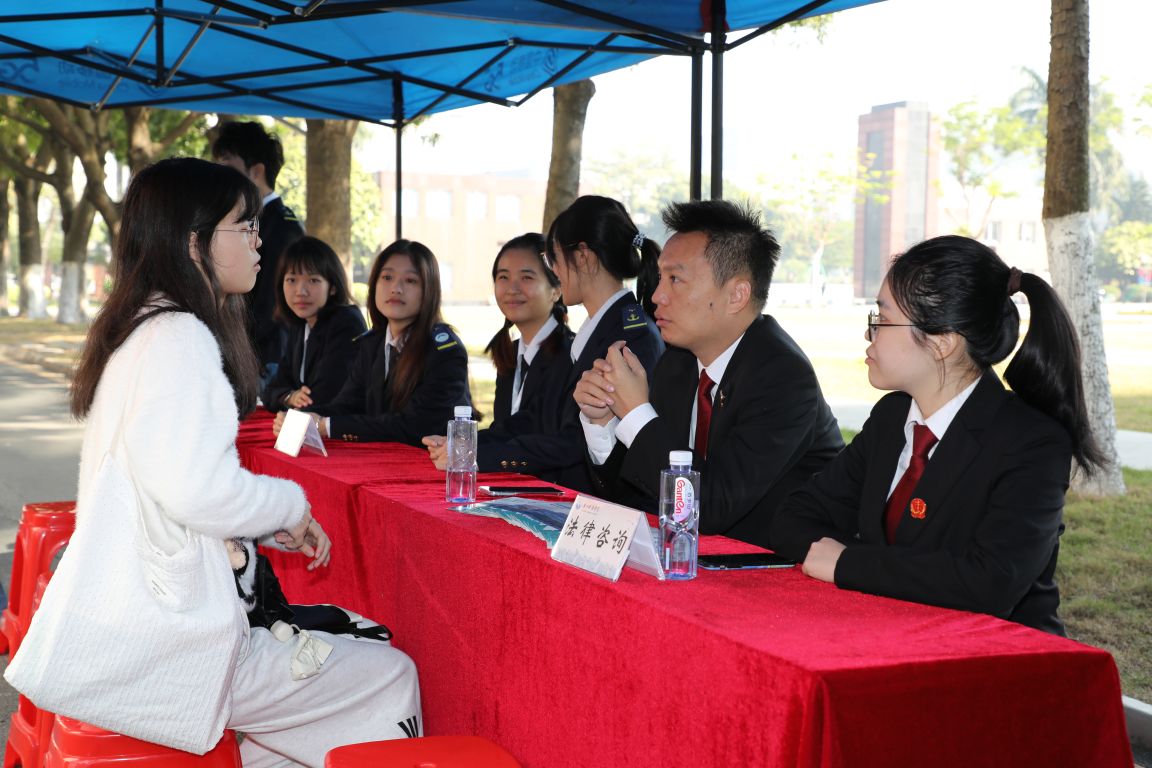 68D33EE73128462DBFAEDAD098A_ACEA898D_20E05