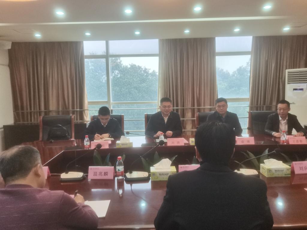 385E3491B5E45E6FB22DE8A0D1B_E3DDD82B_11D2F