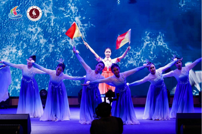 D61C5E8DA7A4AECFCCA406E0003_EBF7594A_1C11CD