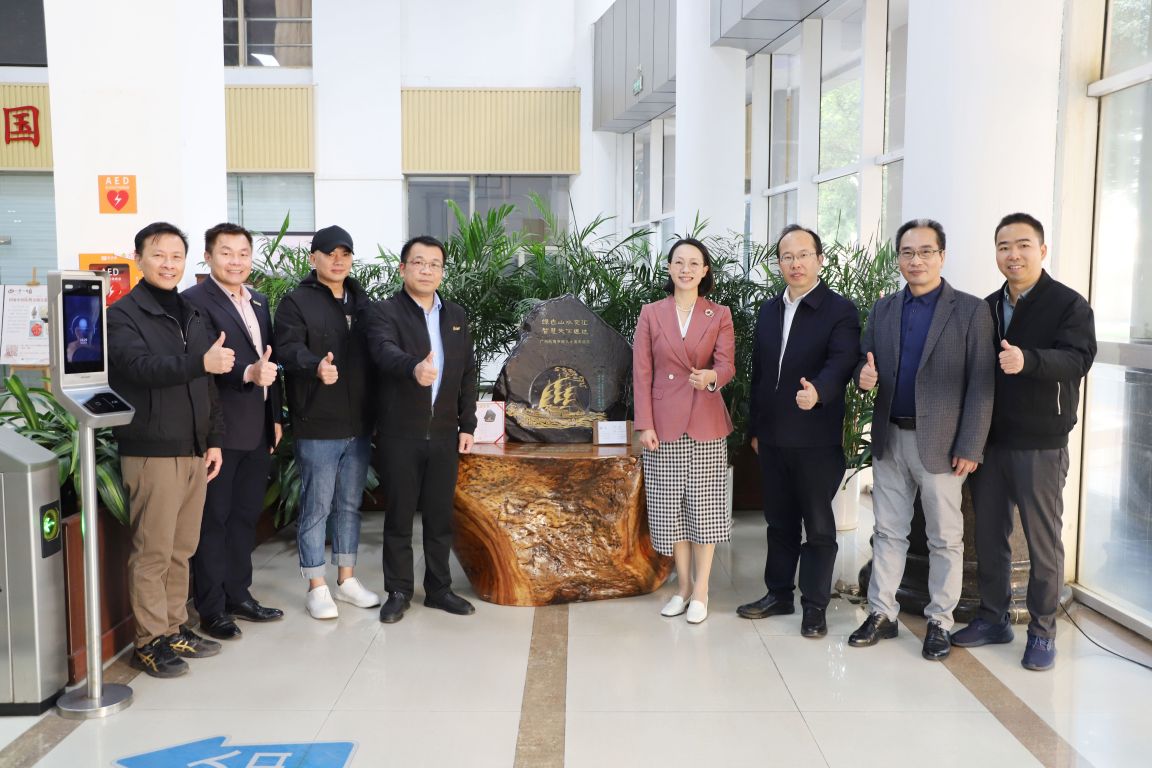 99F72B76AFB6F82E640583132CD_FBFB0514_21AC3