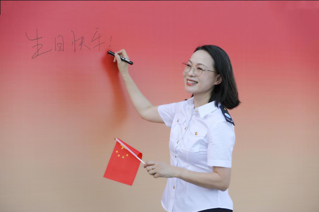 79CB103261ECBAD6BBF6EECC28D_0785FE17_8AA8