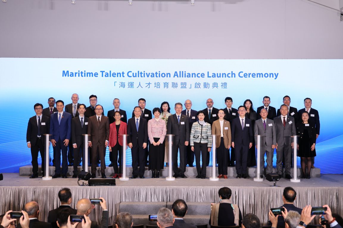 FBF2E5BF251ADB5E8400DB6D632_28FF23CE_21EF3