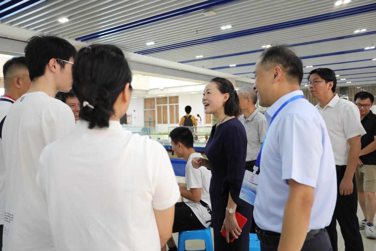 FE50BAD36565F4C1549F210D27B_5AB8C09B_1D491 FE50BAD36565F4C1549F210D27B_5AB8C09B_1D491