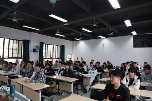 2056EC52E1E0E226DF1D8CE4B47_26C831D8_A7B86