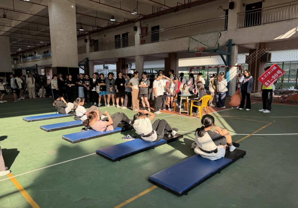 8C8FC8039FAADA2C2AC05552313_8B25F80D_1B197