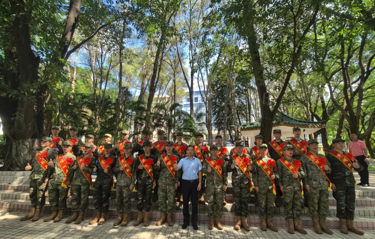 049A5E1AFBB3BC61B5C0484203E_C7338304_44EEC