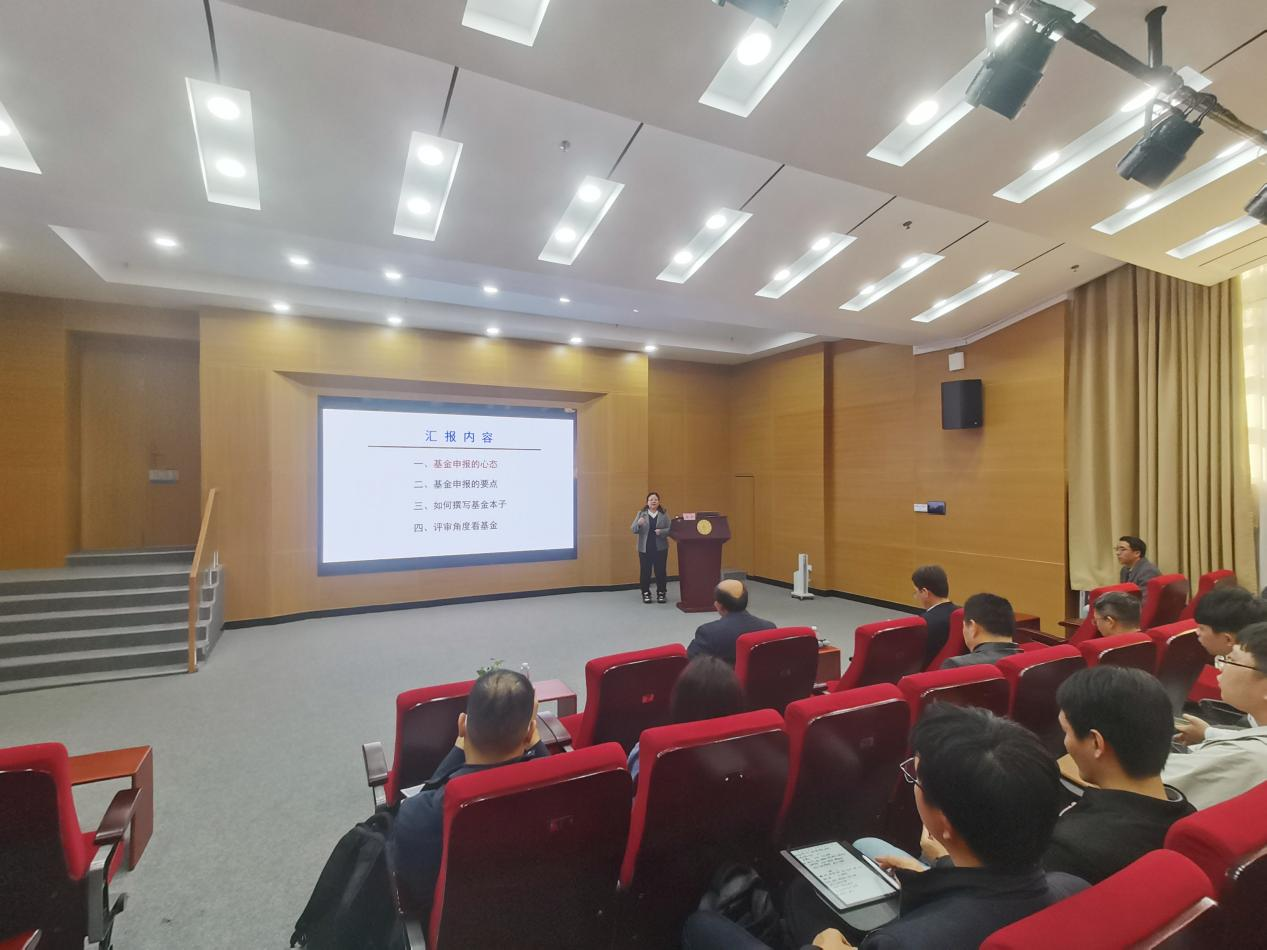 A65153A079D25C84A148640C496_D4C38B0F_E448F