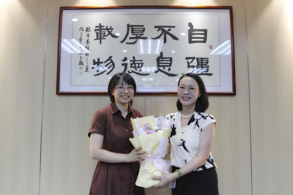 BD57DA95F00EA0CFBD5EA2811E5_36F2F974_EC69