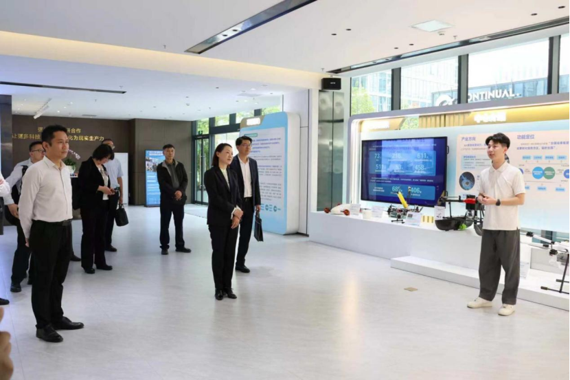 F181798CF3077895A1EEBC66FA0_9D63A143_1C11CD